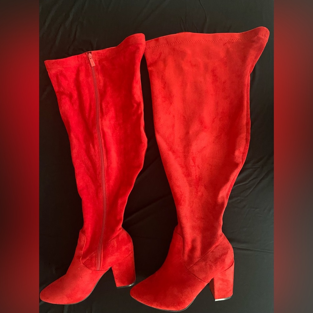 Torrid thigh high ext wide calf size8